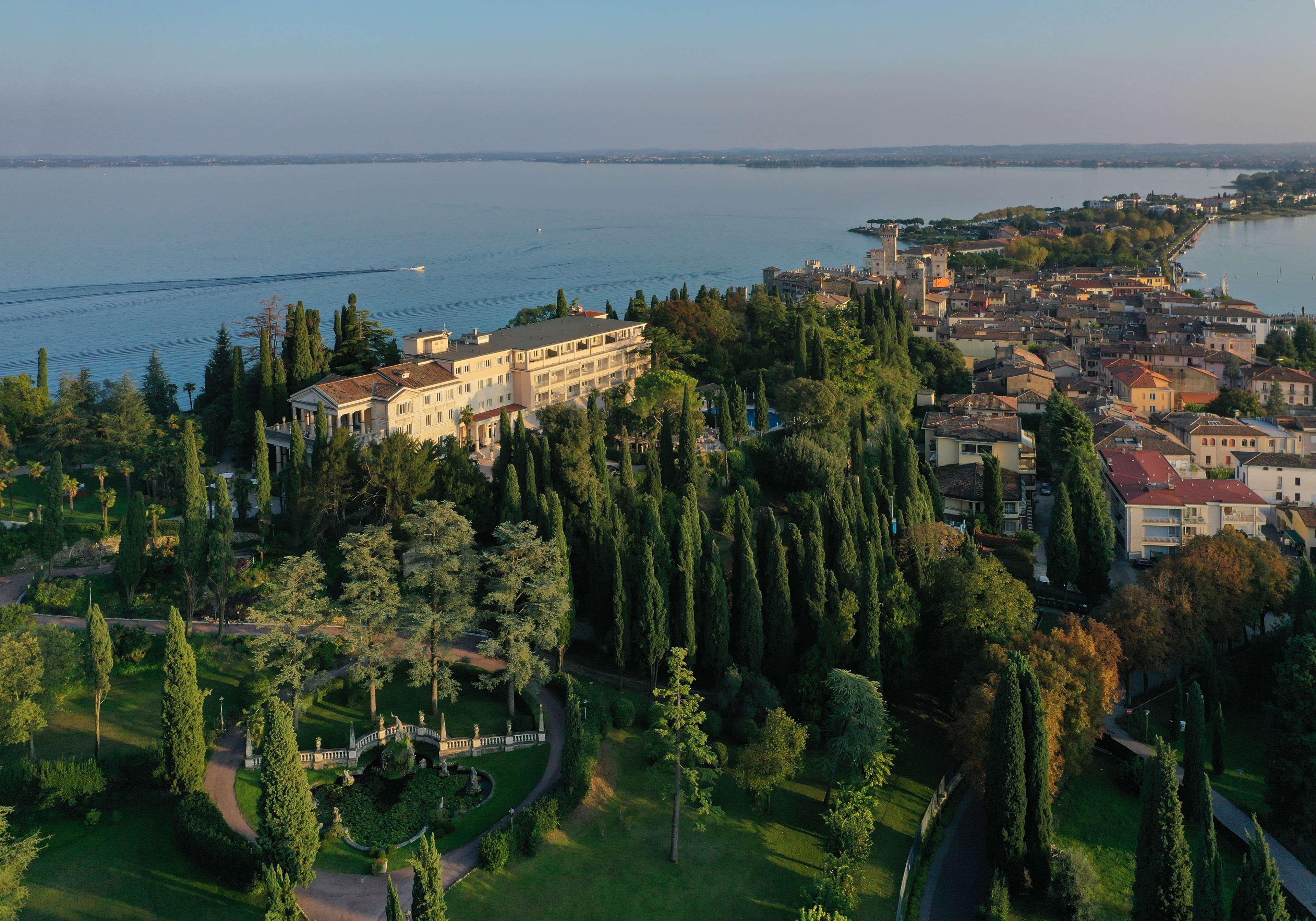 Villa Cortine Palace Hotel Sirmione Exterior foto